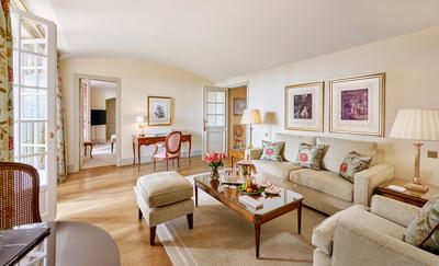1-Bedroom Suite