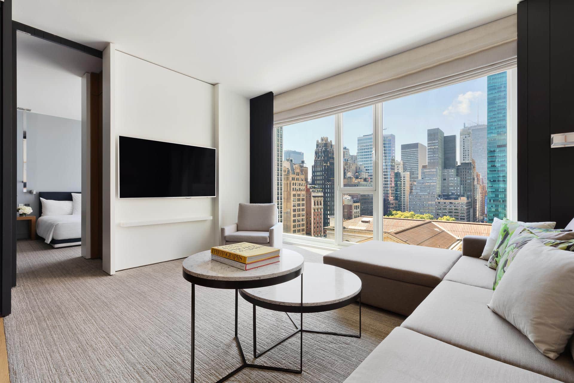 5th Avenue View Suite