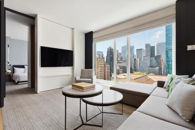5th Avenue View Suite