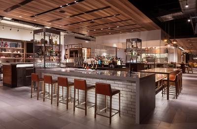 Weft & Warp Art Bar + Kitchen