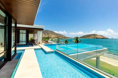 Three Bedroom Presidential Villa