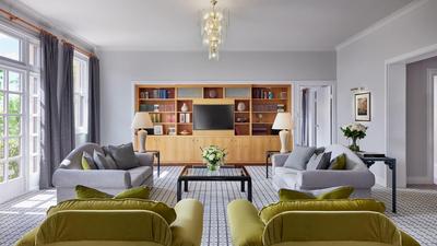 Diplomatic Suite