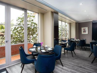 The Promenade Café