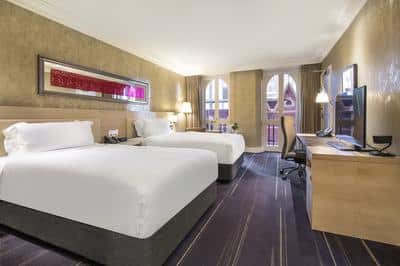 2 Double Beds Classic