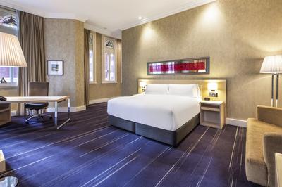1 King Bed Junior Suite Collins Street View