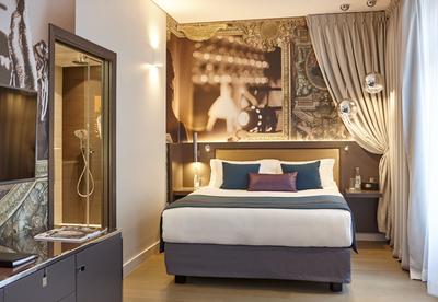 1 Queen Bed 1 Bedroom Duplex Suite Sofa Bed