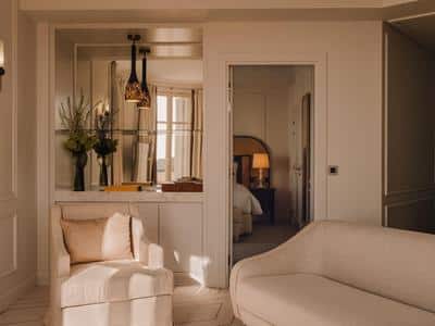 1 Bedroom Suite City View Balcony