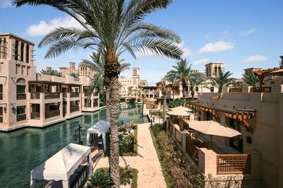 Arabian Summerhouse - Waterways