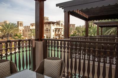 Arabian Summerhouse Lagoon Deluxe