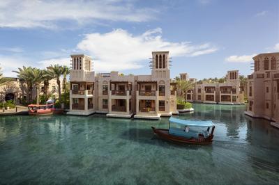 Arabian Summerhouse - Waterways