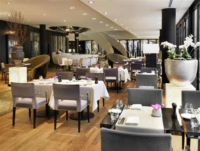 DOX Restaurant & Terrace