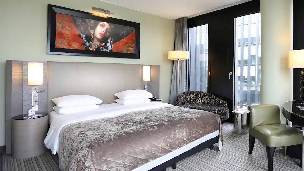 One King Bed View with Club Access Deluxe