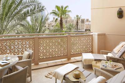 One Bedroom Arabian Suite