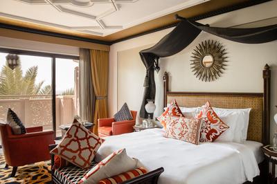 1-Bedroom Ocean Suite