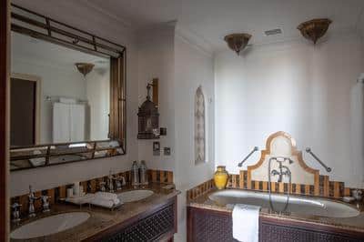 Arabian Club Room