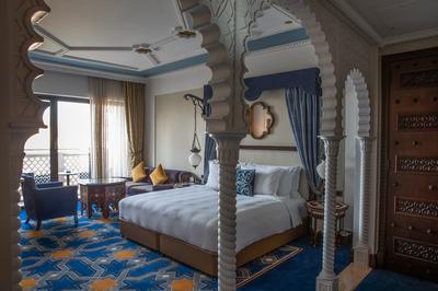 Arabian Club Room