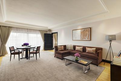 Premium Suite