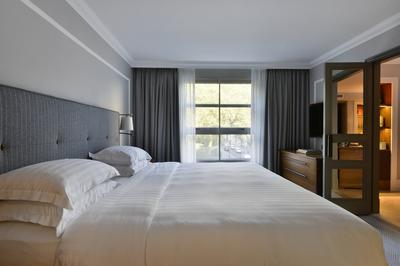 2-Bedroom Suite