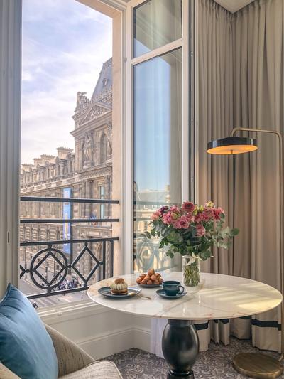 Louvre Suite
