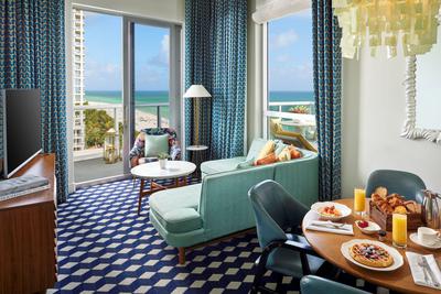 Panoramic Oceanfront Suite