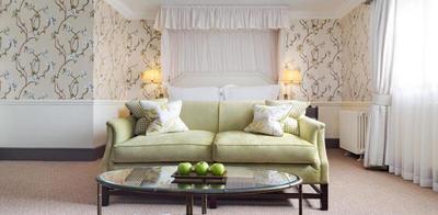 Luxury Rooms