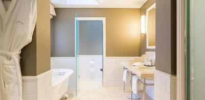 Luxury Rooms