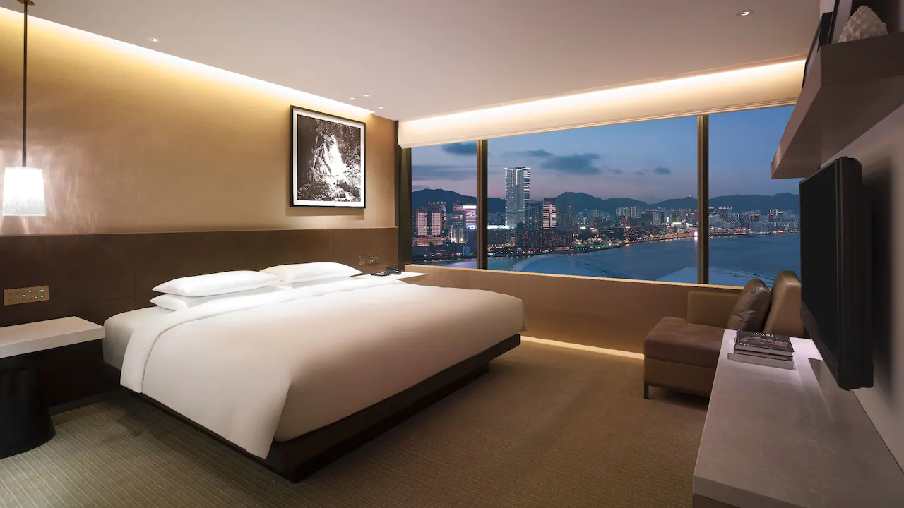 Victoria Harbour Suite