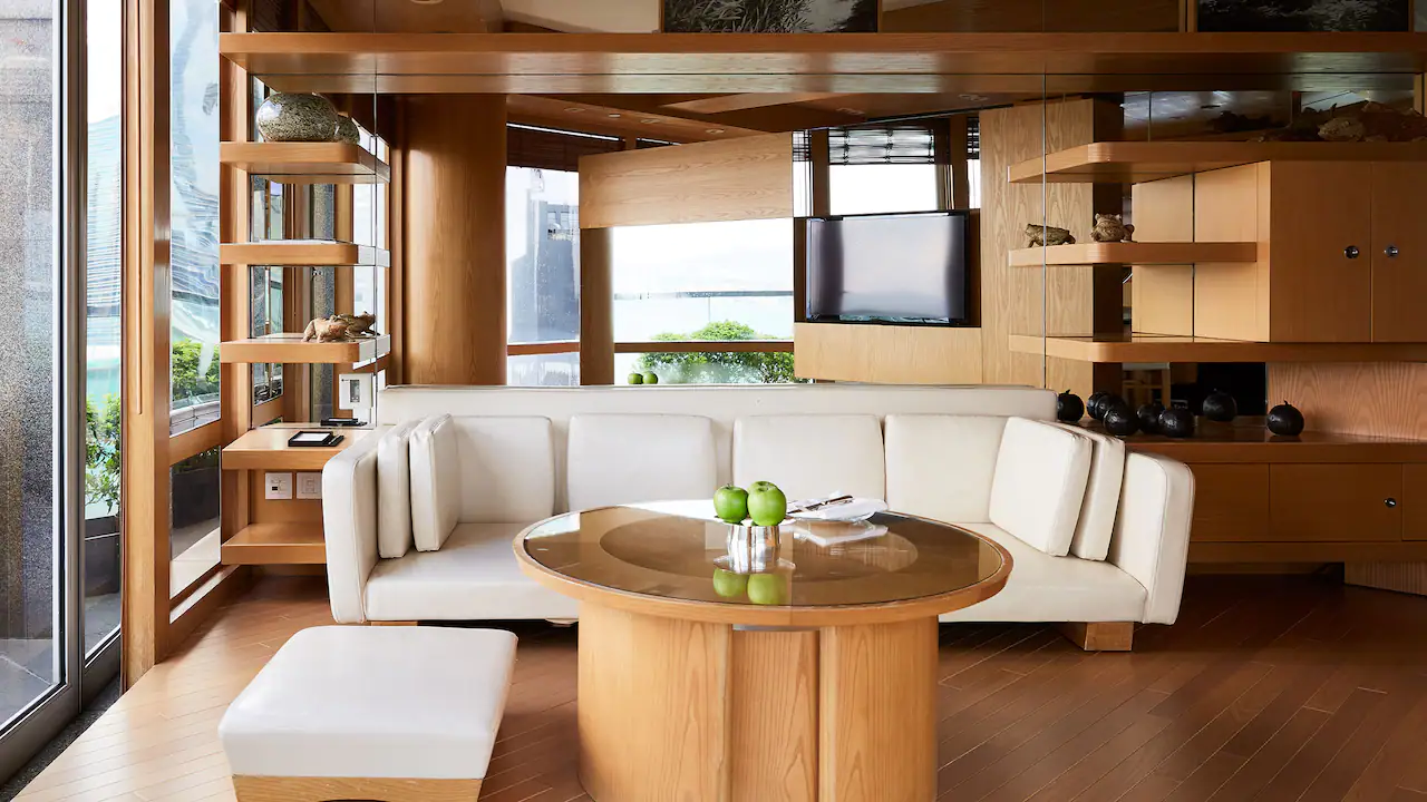 Harbour View Plateau Suite