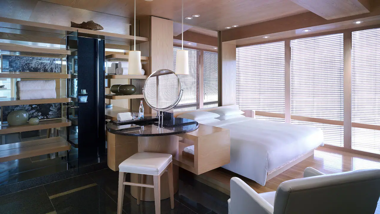 Harbour View Plateau Suite