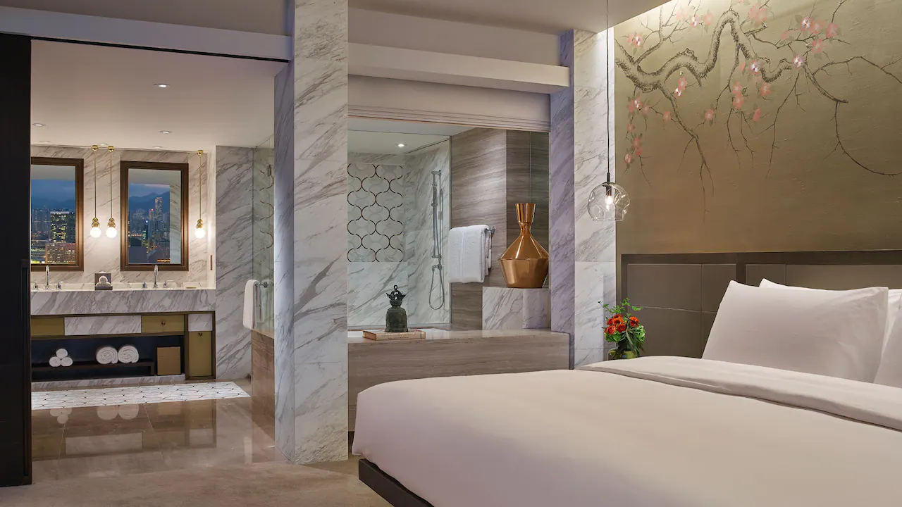 Ambassador Harbour Suite
