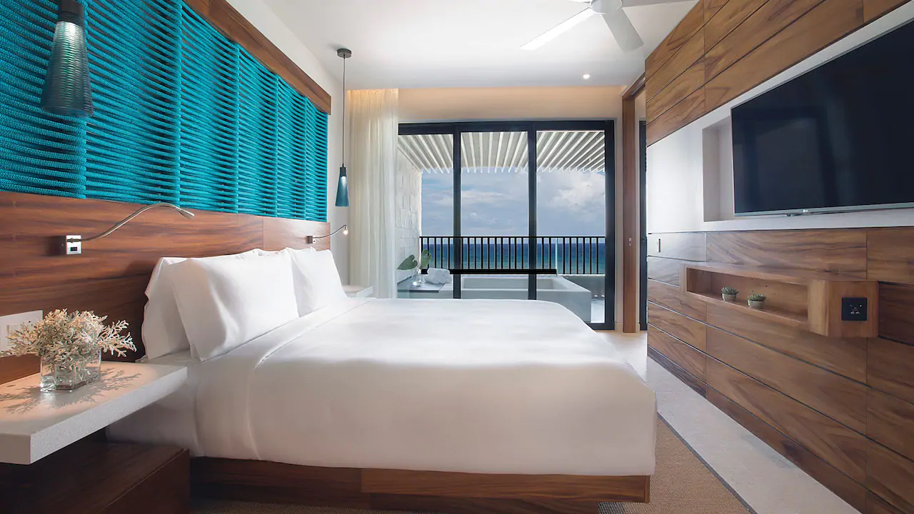 Plunge Pool Suite King