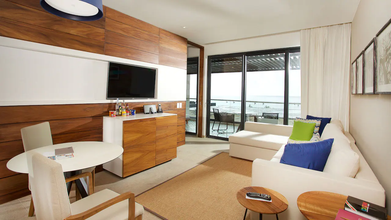 Plunge Pool Suite King