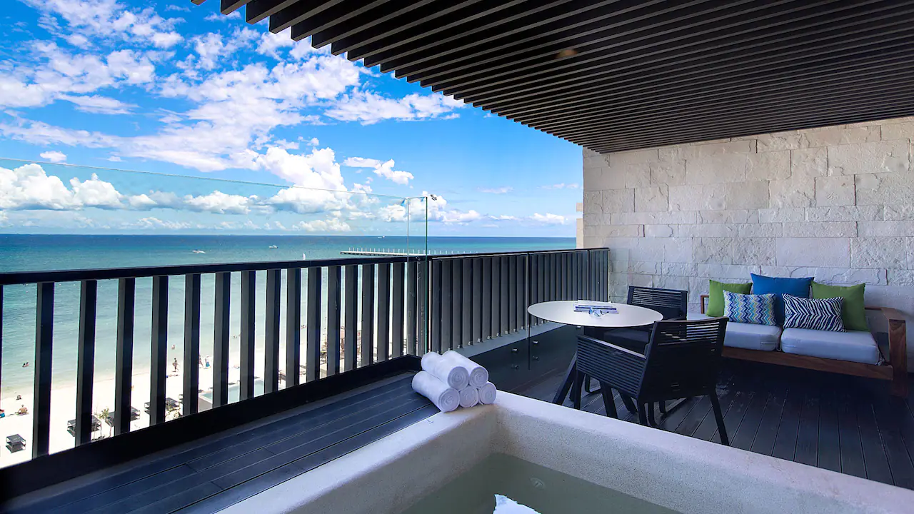 Plunge Pool Suite King