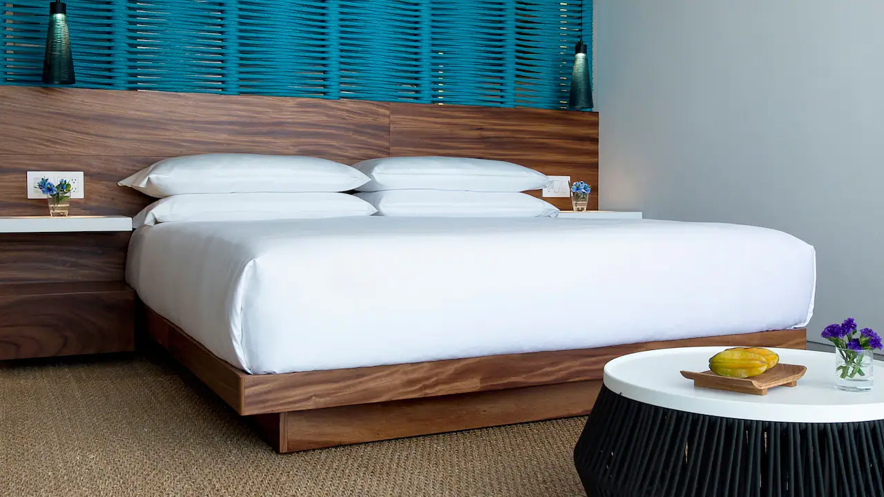 Ocean Front King Bed