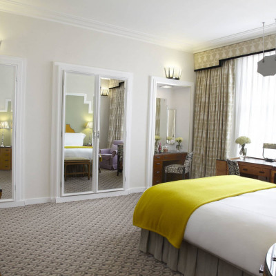 Claridge's image