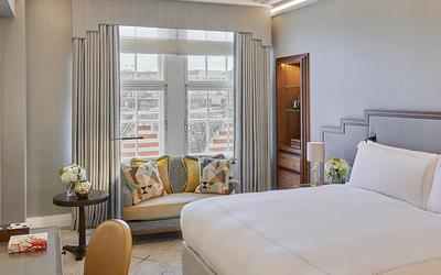 Claridges King Room