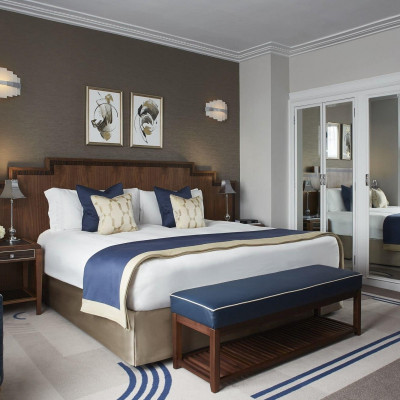 Claridge's image
