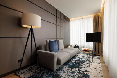 1 King Bed 1 Bedroom Suite Living Area
