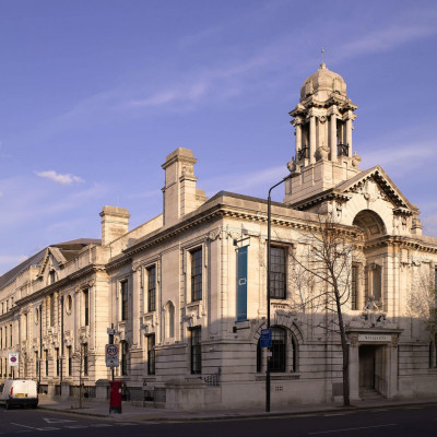 Town Hall Hotel image