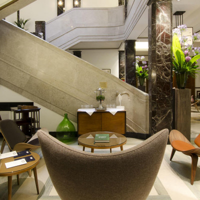 Town Hall Hotel image