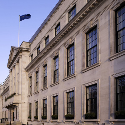 Town Hall Hotel image