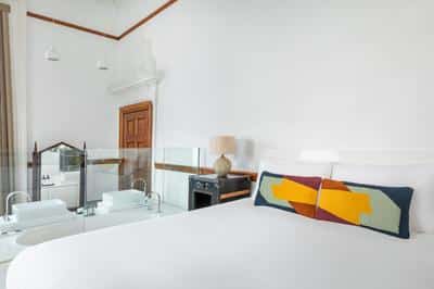 Signature Junior Suite