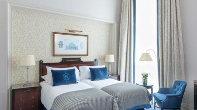 2 Twin Beds Premium Balcony