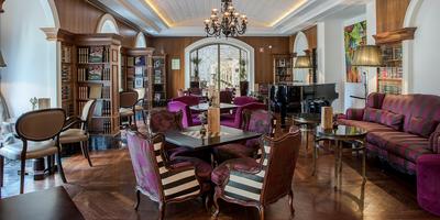 Cardosas Bar Lounge