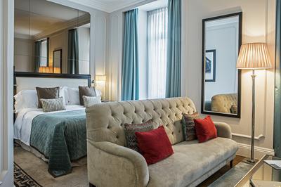 Junior Suite With City Center View