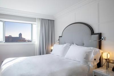Two Story Suite