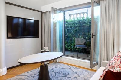 Two Story Suite