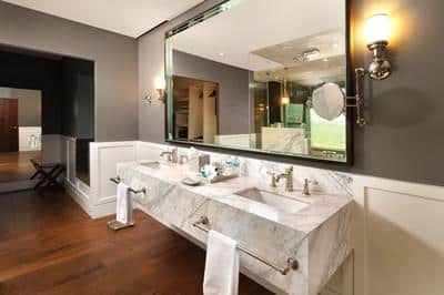 1 King Master Suite