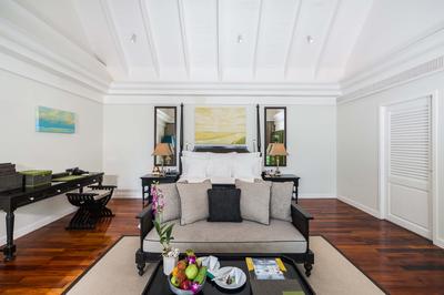 1 King Club Private Pool Villa
