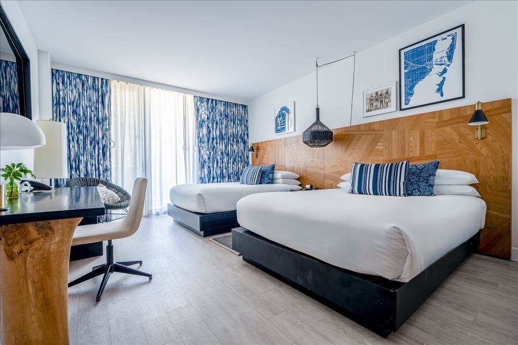 Deluxe Room with Balcony - 2 Queens